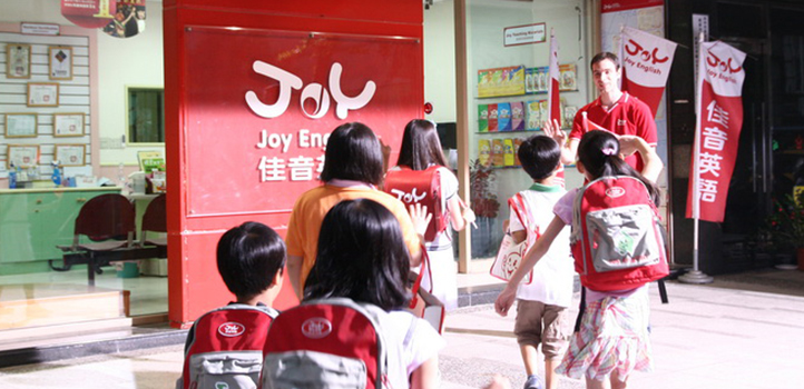 English schools in Taiwan, Teaching English in Taiwan